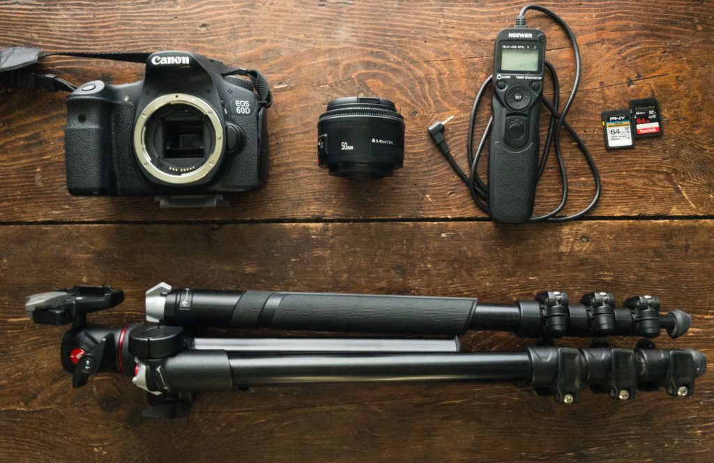 The photography gear I use (more than shown on this picture) Simple